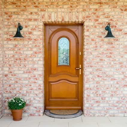 Comment Protéger Sa Porte En Bois Extérieure Districolor